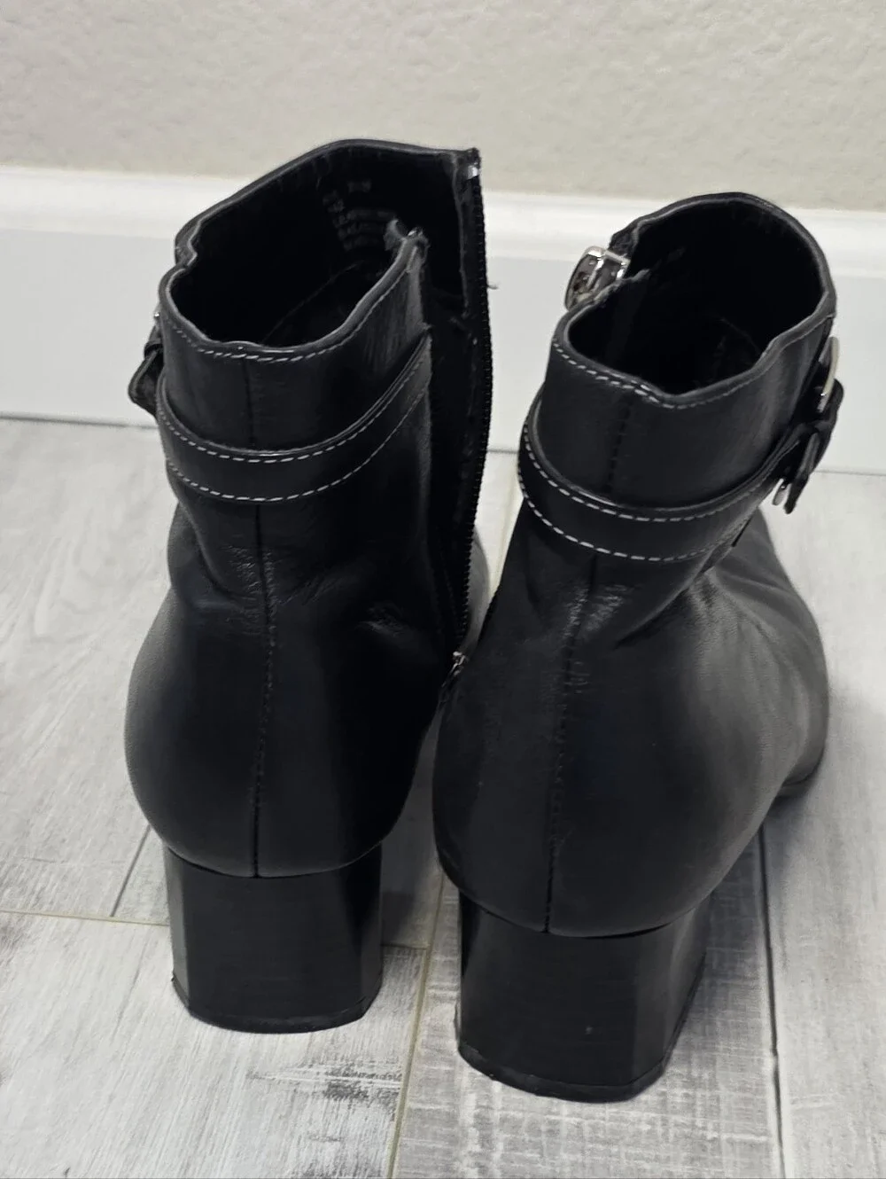 Apostrophe Black Leather Ankle Boots with Buckle Accent Size 6